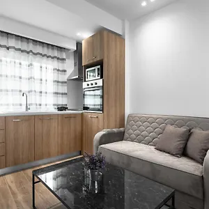 Penthouse Level 8, Nilie Hospitality Mgmt Apartment